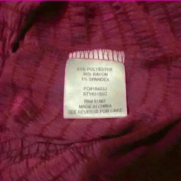 Olivia Sky Quilted Long Sleeve Pullover Top Mauve Size Large - Picture 8 of 9